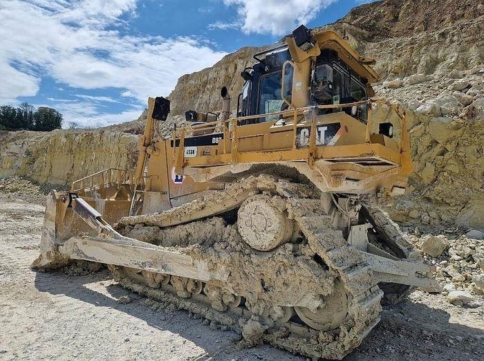 CAT D8T - Bulldozer: gambar 1 CAT D8T - Bulldozer: gambar 1