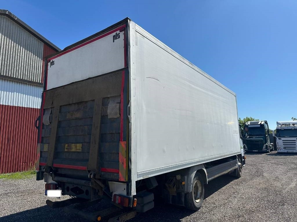 Mercedes-Benz 1224 L serie 5952 - Truk box: gambar 5 Mercedes-Benz 1224 L serie 5952 - Truk box: gambar 5