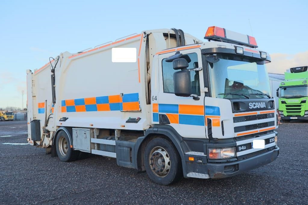 Scania P94DB4X2LA230 Serie 4967 - Truk sampah: gambar 2 Scania P94DB4X2LA230 Serie 4967 - Truk sampah: gambar 2