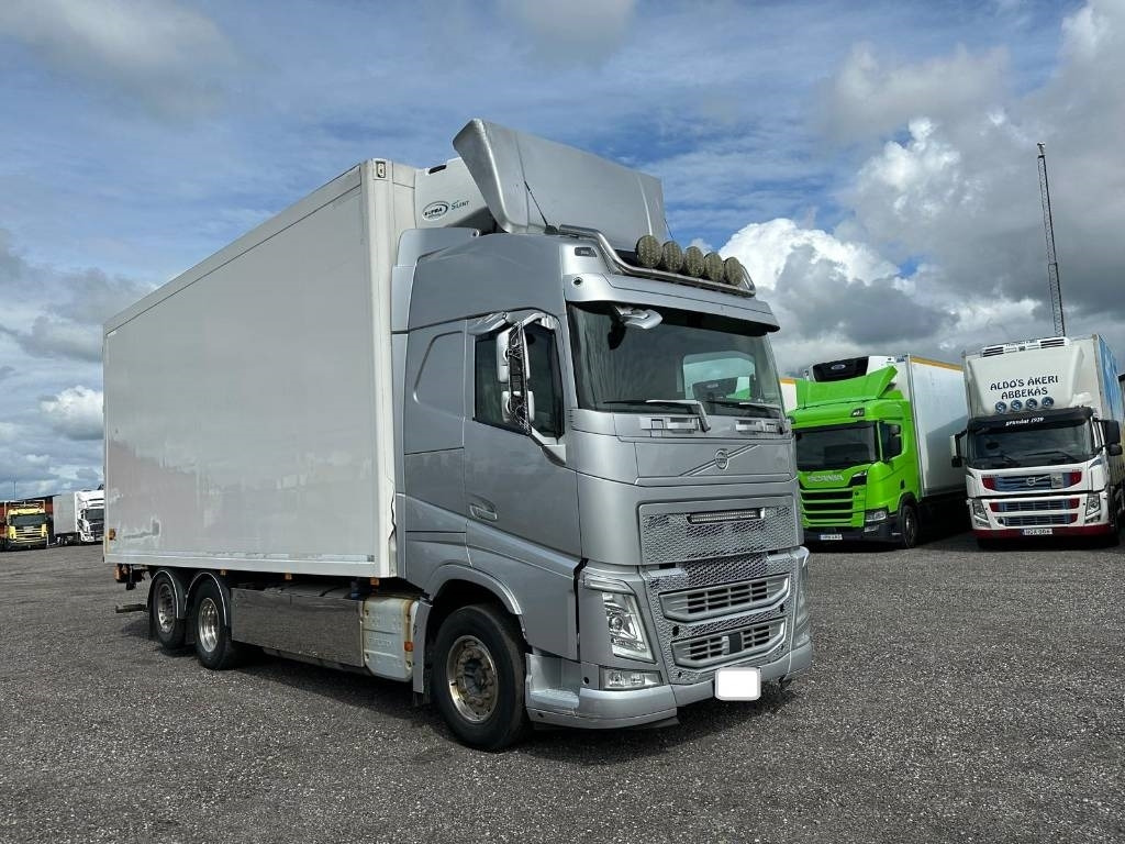 Volvo FH 500 Serie 1617 - Truk berpendingin: gambar 2 Volvo FH 500 Serie 1617 - Truk berpendingin: gambar 2