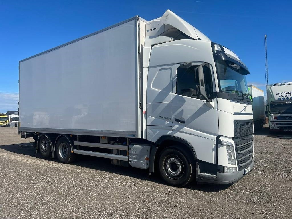 Volvo FH460 serie 0826 - Truk berpendingin: gambar 2 Volvo FH460 serie 0826 - Truk berpendingin: gambar 2