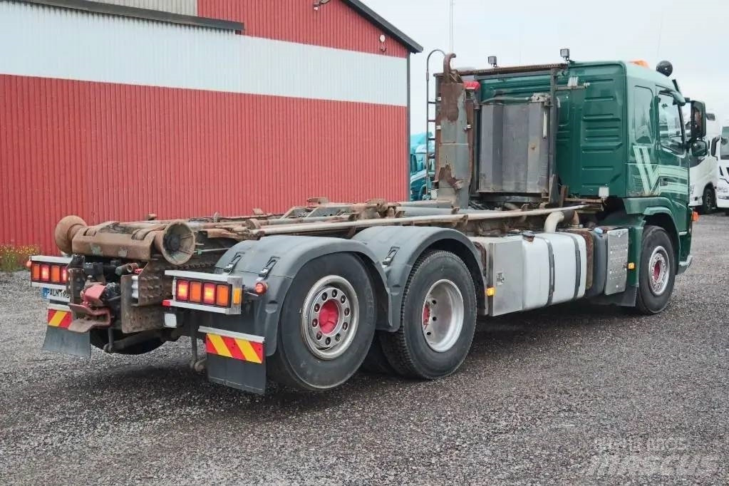 Volvo FM 400 6X2 JMNL Serie 8425 - Hook lift: gambar 4 Volvo FM 400 6X2 JMNL Serie 8425 - Hook lift: gambar 4