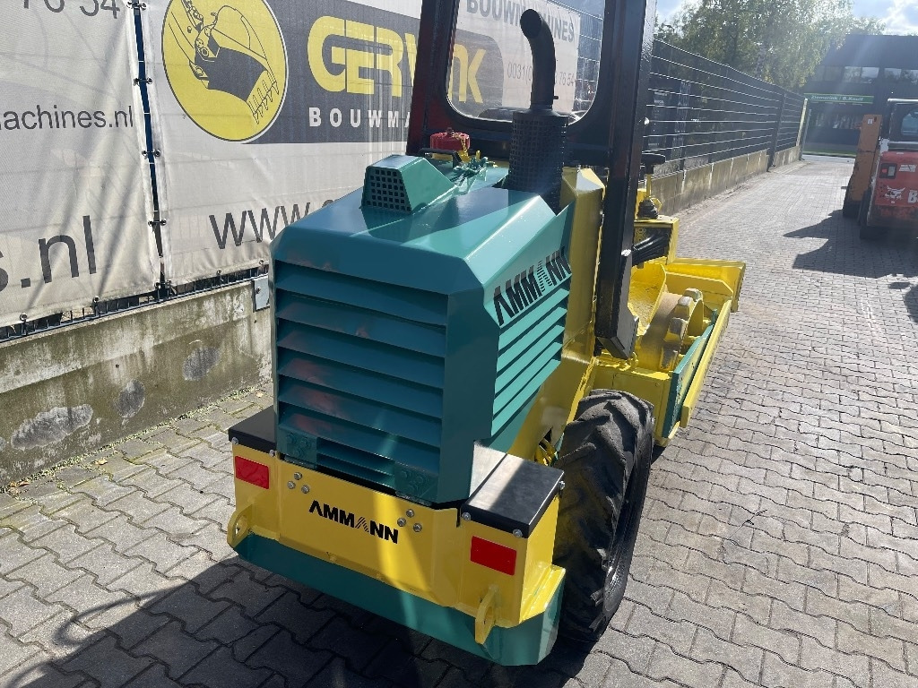 Ammann Ramax RW 1800 - Roller kombinasi: gambar 4 Ammann Ramax RW 1800 - Roller kombinasi: gambar 4