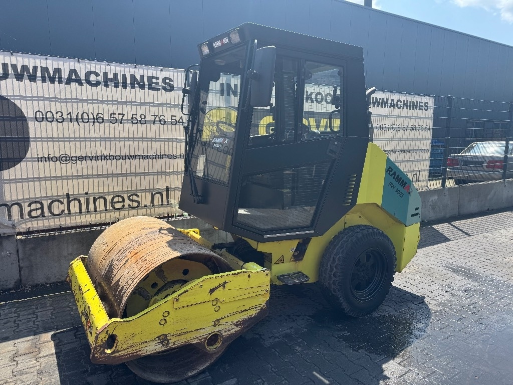Ammann Rammax RW 3005 - Roller kombinasi: gambar 1 Ammann Rammax RW 3005 - Roller kombinasi: gambar 1