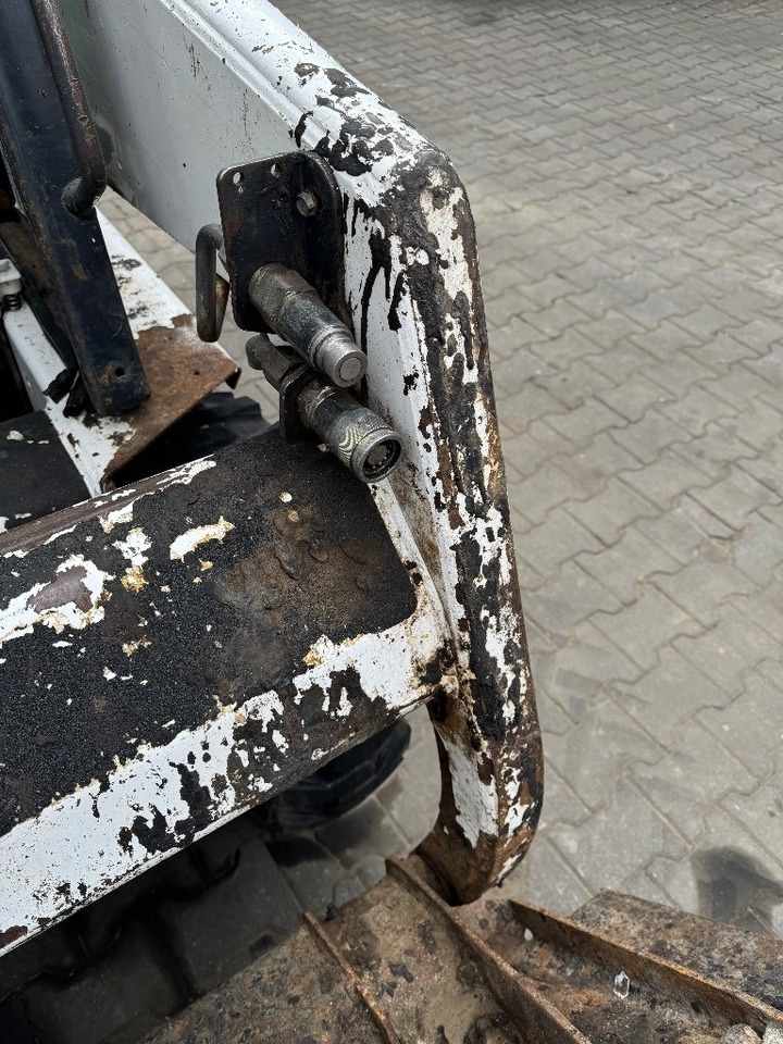 Bobcat 553 - Skid steer: gambar 4 Bobcat 553 - Skid steer: gambar 4