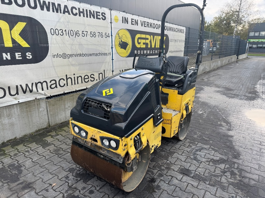 Bomag BW 80 AD-5 - Roller jalan: gambar 1 Bomag BW 80 AD-5 - Roller jalan: gambar 1