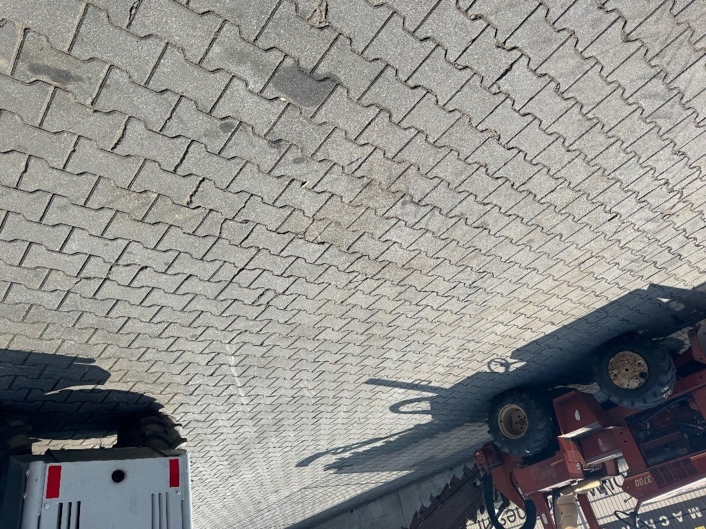 Mesin penggali parit Ditch Witch 3700 DD: gambar 14