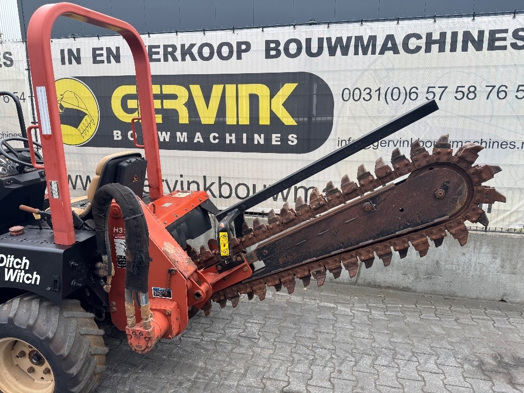 Ditch Witch RT 40 - Mesin penggali parit: gambar 4 Ditch Witch RT 40 - Mesin penggali parit: gambar 4