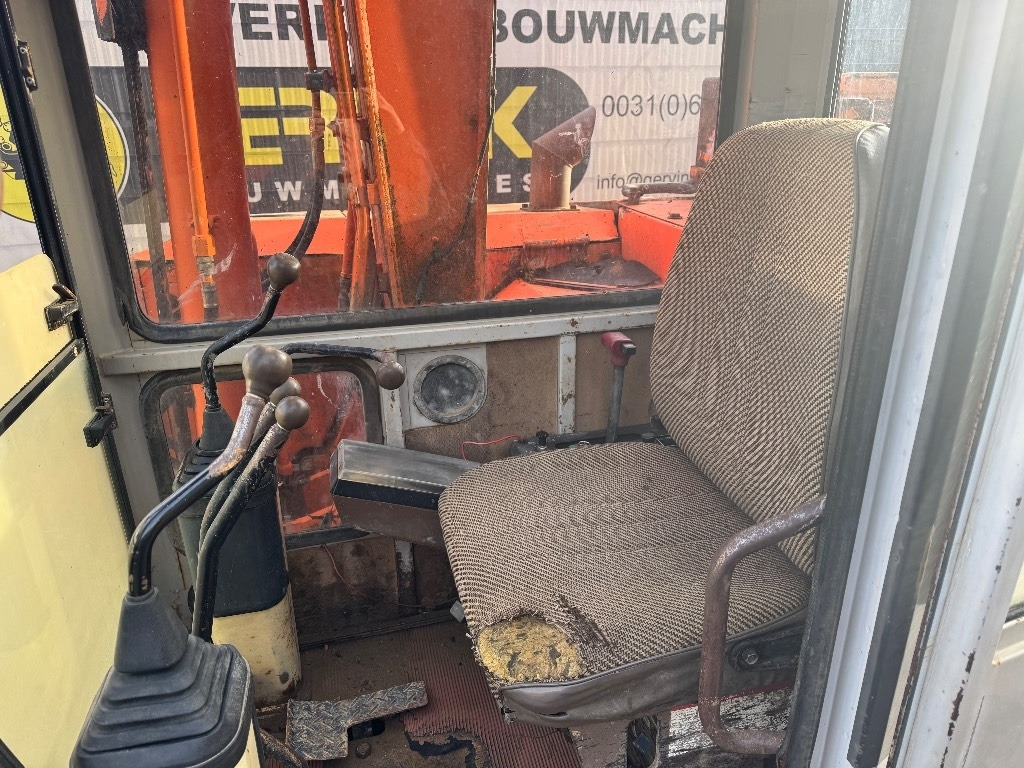 Leasing Hitachi EX 60  Hitachi EX 60: gambar 8