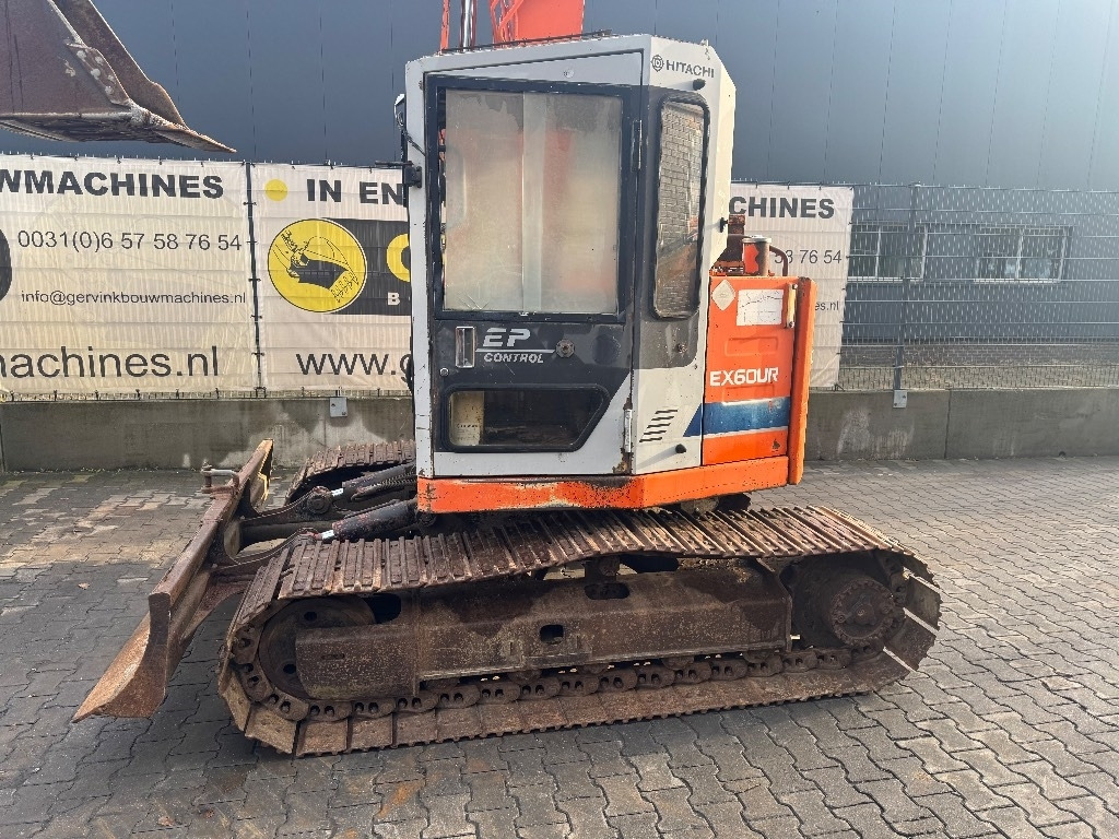 Leasing Hitachi EX 60  Hitachi EX 60: gambar 6