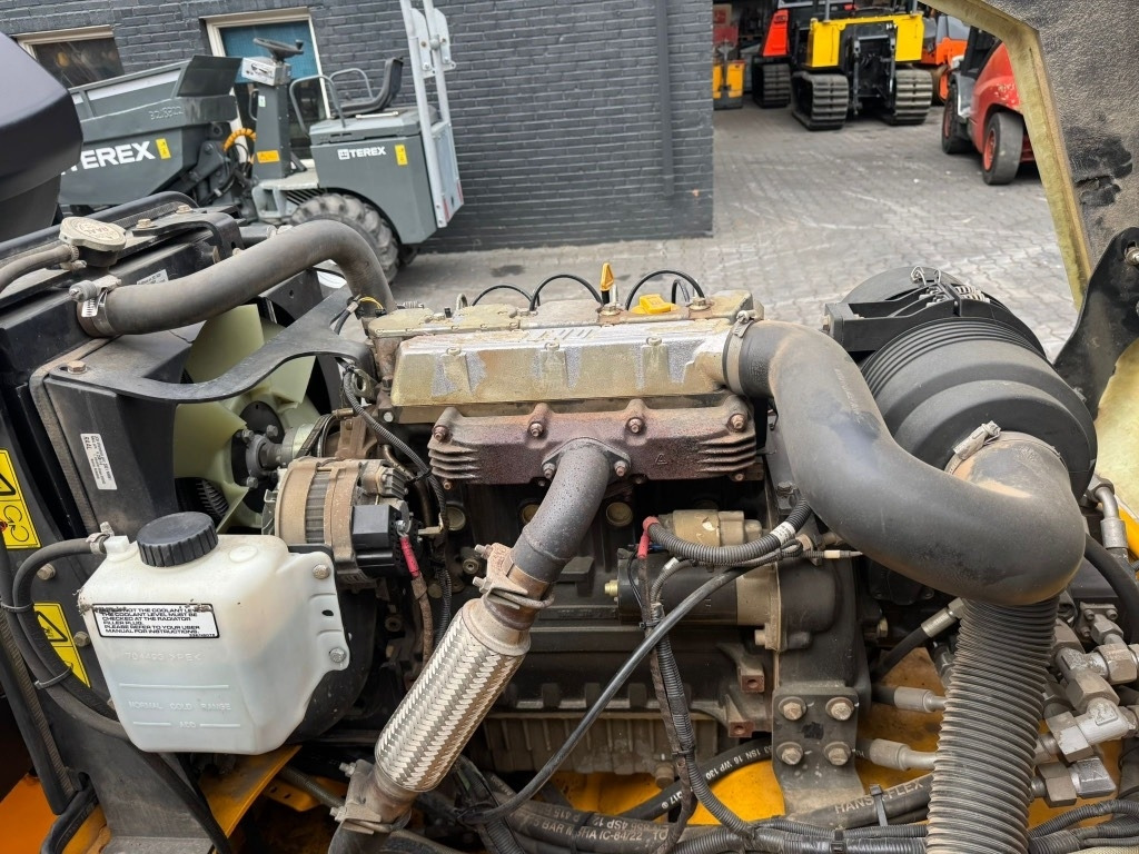 Roller jalan JCB VMT 430-130: gambar 17