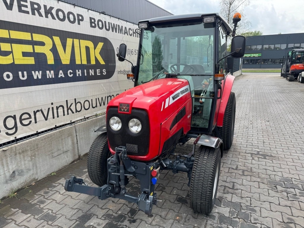 Massey Ferguson 1547 - Traktor: gambar 2 Massey Ferguson 1547 - Traktor: gambar 2
