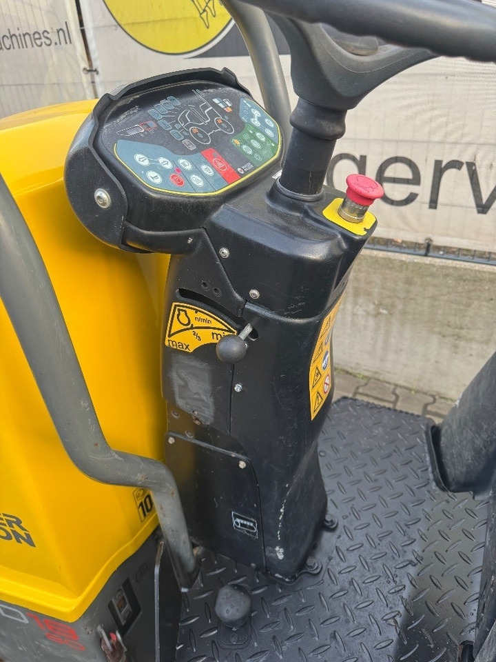 Wacker Neuson RD 18-80 - Roller jalan: gambar 4 Wacker Neuson RD 18-80 - Roller jalan: gambar 4