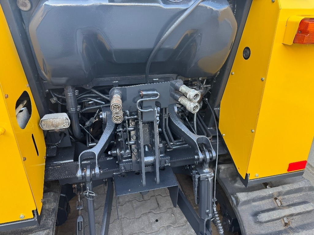 Yanmar CT 55 - Traktor: gambar 3 Yanmar CT 55 - Traktor: gambar 3