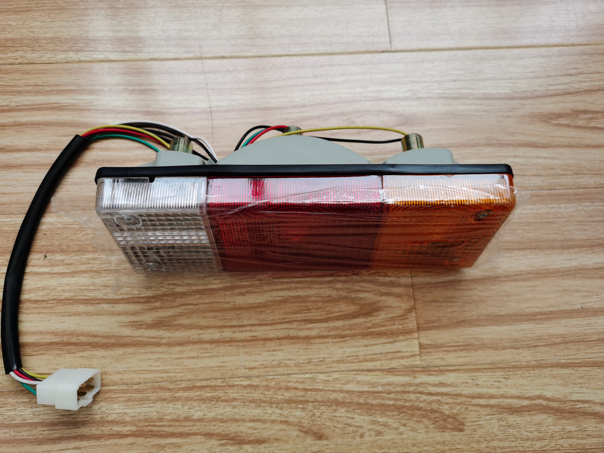 Qingdao Promising Rear Combination Light for China Loader - Lampu belakang untuk Wheel loader: gambar 3 Qingdao Promising Rear Combination Light for China Loader - Lampu belakang untuk Wheel loader: gambar 3