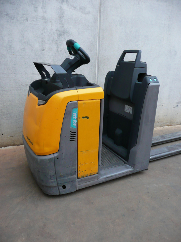 Jungheinrich ECE 225 2400x510mm - Pengambil pesanan: gambar 3 Jungheinrich ECE 225 2400x510mm - Pengambil pesanan: gambar 3