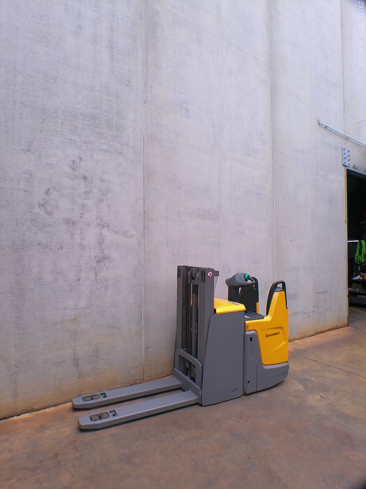 Jungheinrich ERD 220 290 DT - Penumpuk: gambar 2 Jungheinrich ERD 220 290 DT - Penumpuk: gambar 2