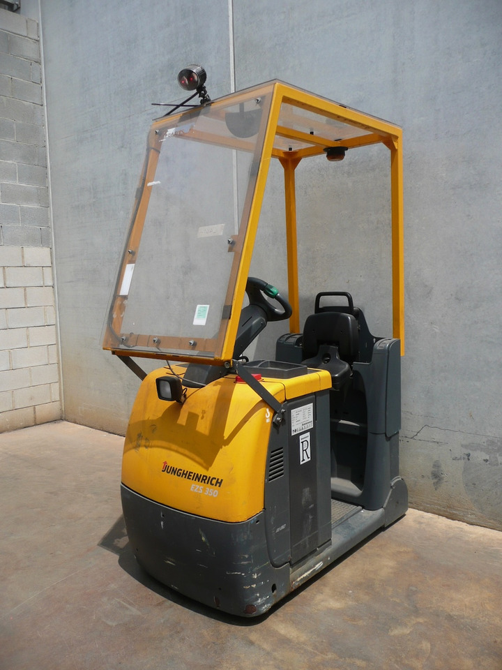 Traktor derek Jungheinrich EZS 350 XL: gambar 1