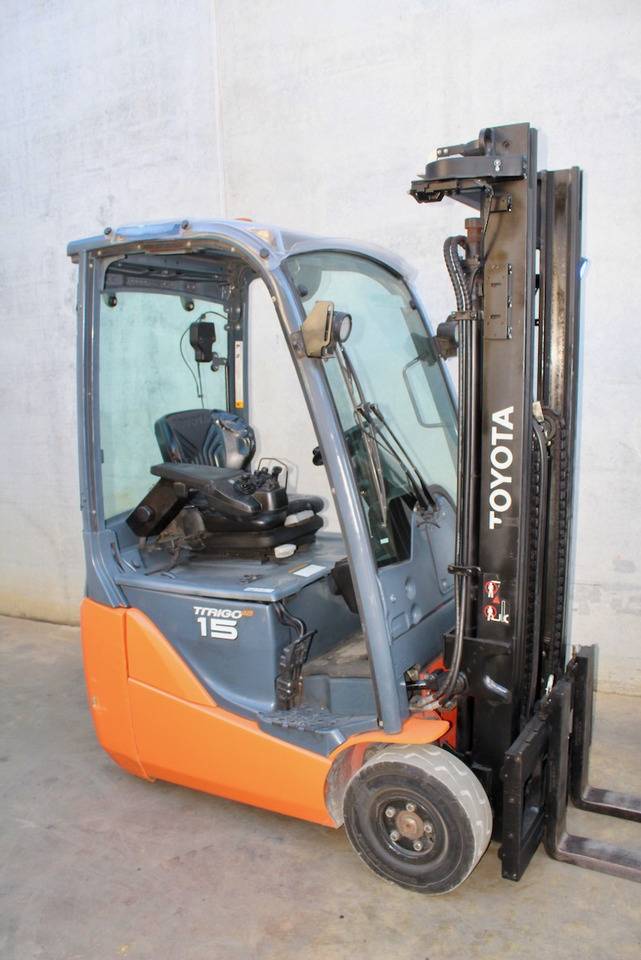Toyota 8FBE15T - Forklift listrik: gambar 1 Toyota 8FBE15T - Forklift listrik: gambar 1