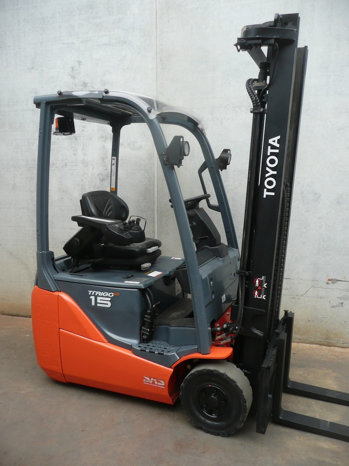 Toyota 8FBE15T - Forklift listrik: gambar 1 Toyota 8FBE15T - Forklift listrik: gambar 1