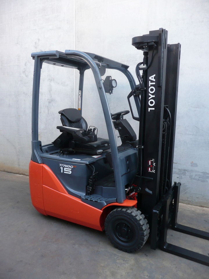 Toyota 8FBE15T - Forklift listrik: gambar 1 Toyota 8FBE15T - Forklift listrik: gambar 1