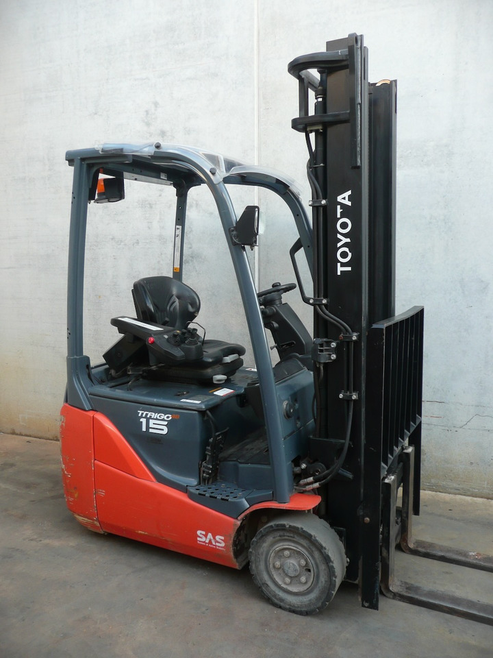 Toyota 8FBE15T - Forklift listrik: gambar 1 Toyota 8FBE15T - Forklift listrik: gambar 1