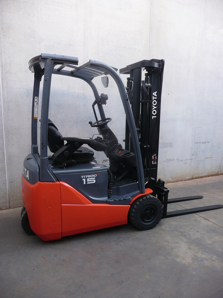 Toyota 8FBE15T - Forklift listrik: gambar 2 Toyota 8FBE15T - Forklift listrik: gambar 2