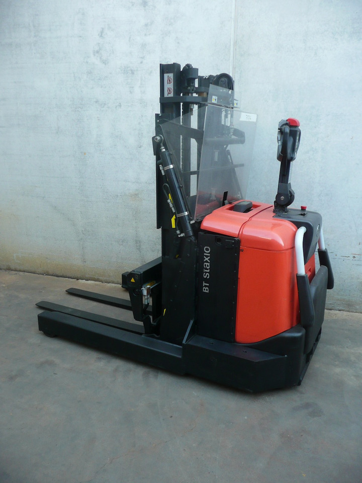 Toyota SPE 120 XR - Penumpuk: gambar 3 Toyota SPE 120 XR - Penumpuk: gambar 3