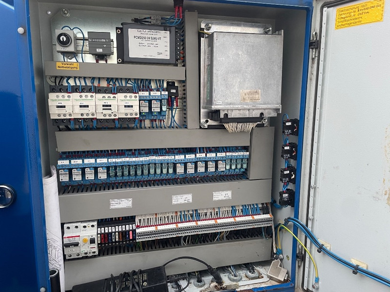 Böcker AHK 30/1600 - Derek semua medan: gambar 4 Böcker AHK 30/1600 - Derek semua medan: gambar 4