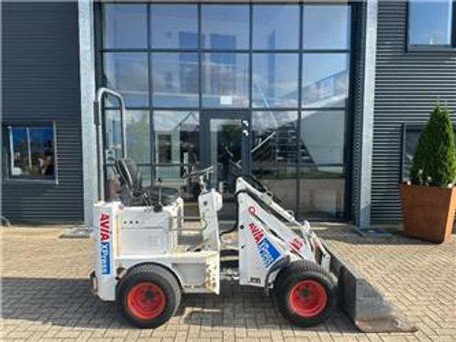 Knikmops 100 - Wheel loader: gambar 1 Knikmops 100 - Wheel loader: gambar 1