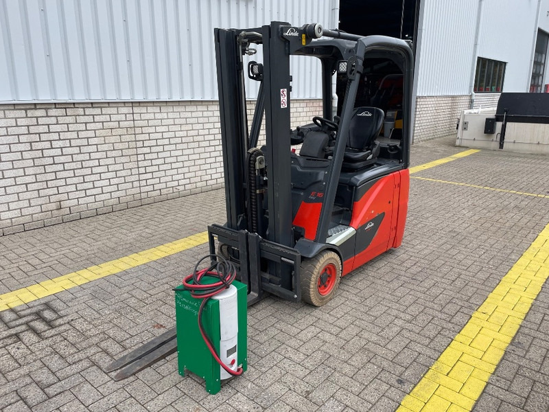Linde E 16 H-02 - Forklift listrik: gambar 2 Linde E 16 H-02 - Forklift listrik: gambar 2