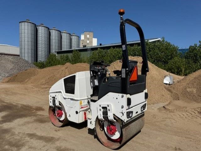 Bomag BW100 AD-5, Vält - Roller: gambar 3 Bomag BW100 AD-5, Vält - Roller: gambar 3