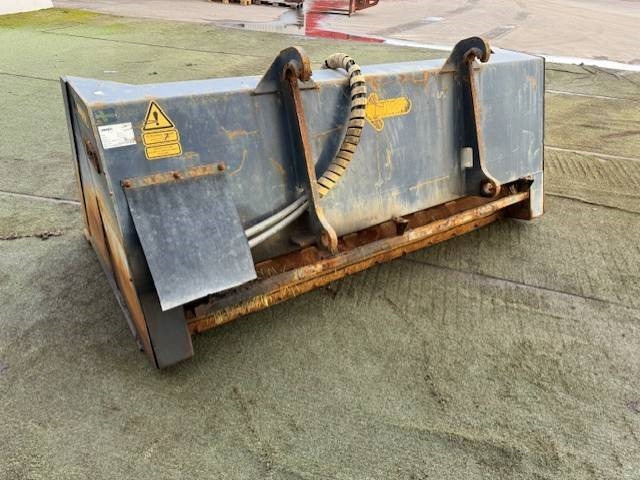 Drivex SS 1800-BM, Sandspridarskopa, V: 1800L, B:2450mm - Ember untuk Peralatan konstruksi: gambar 2 Drivex SS 1800-BM, Sandspridarskopa, V: 1800L, B:2450mm - Ember untuk Peralatan konstruksi: gambar 2