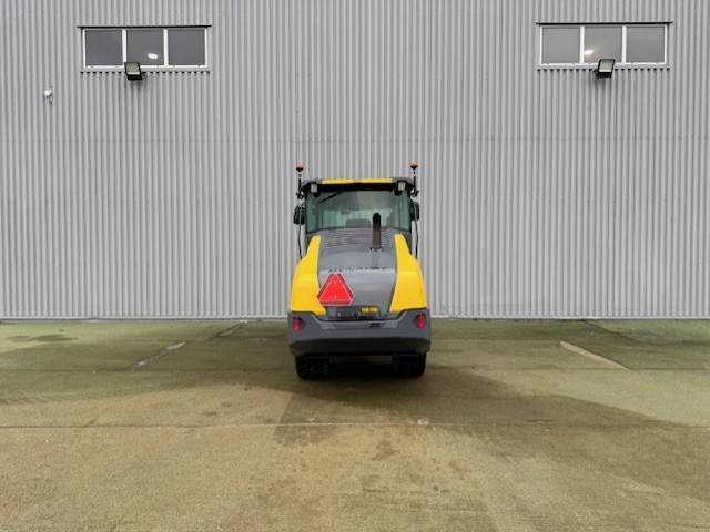 Dynapac CA 1500 D - Roller: gambar 4 Dynapac CA 1500 D - Roller: gambar 4