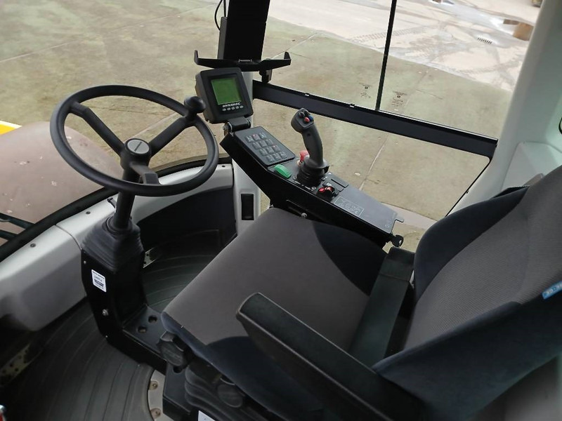 Roller Dynapac CA1500 D, Nyservad, Vält: gambar 11