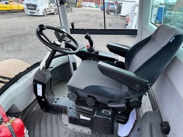 Roller Dynapac CA1500D: gambar 13