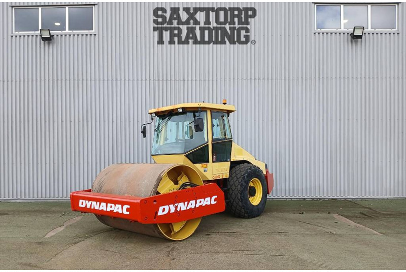 Dynapac CA302 D, Vält - Roller: gambar 1 Dynapac CA302 D, Vält - Roller: gambar 1