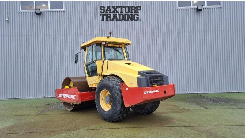 Roller Dynapac CA302D, Vält: gambar 7