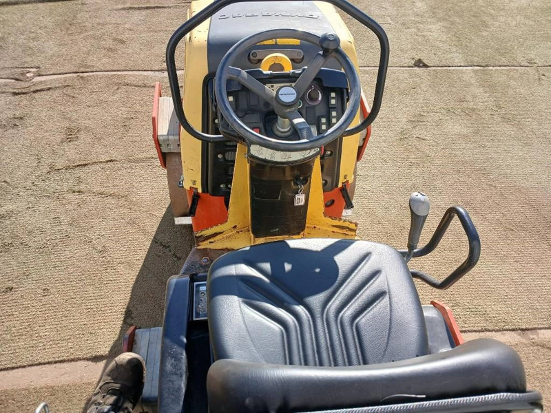 Roller Dynapac CC1000, Vält: gambar 6