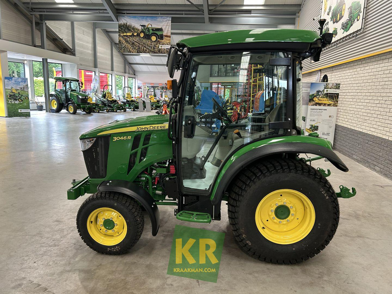 3046R John Deere - Traktor kompak: gambar 4 3046R John Deere - Traktor kompak: gambar 4