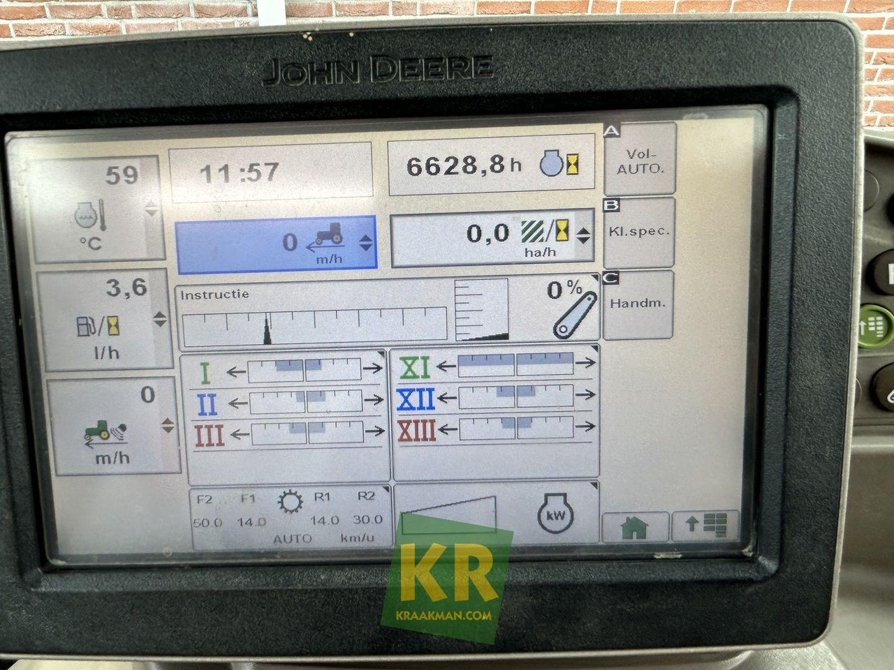 6210R John Deere - Traktor: gambar 5 6210R John Deere - Traktor: gambar 5