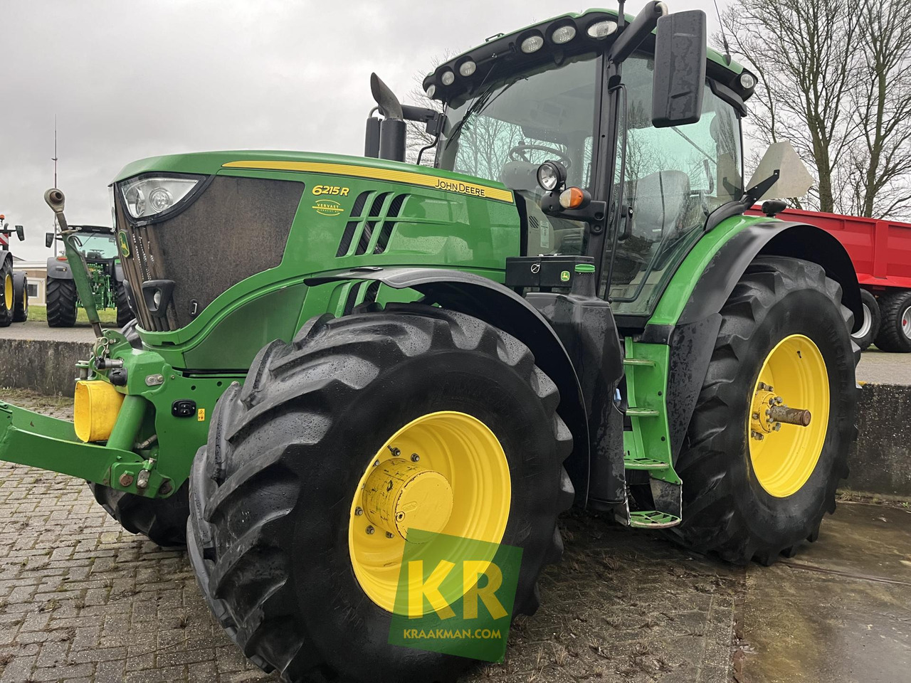 6215R John Deere - Traktor: gambar 1 6215R John Deere - Traktor: gambar 1