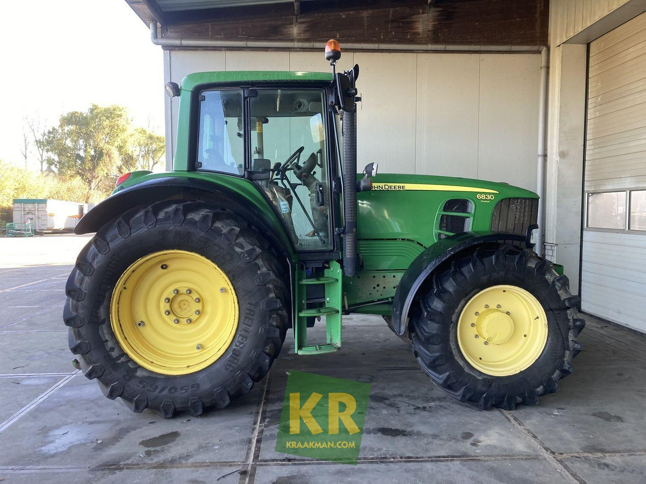 6830 PREMIUM John Deere - Traktor: gambar 1 6830 PREMIUM John Deere - Traktor: gambar 1