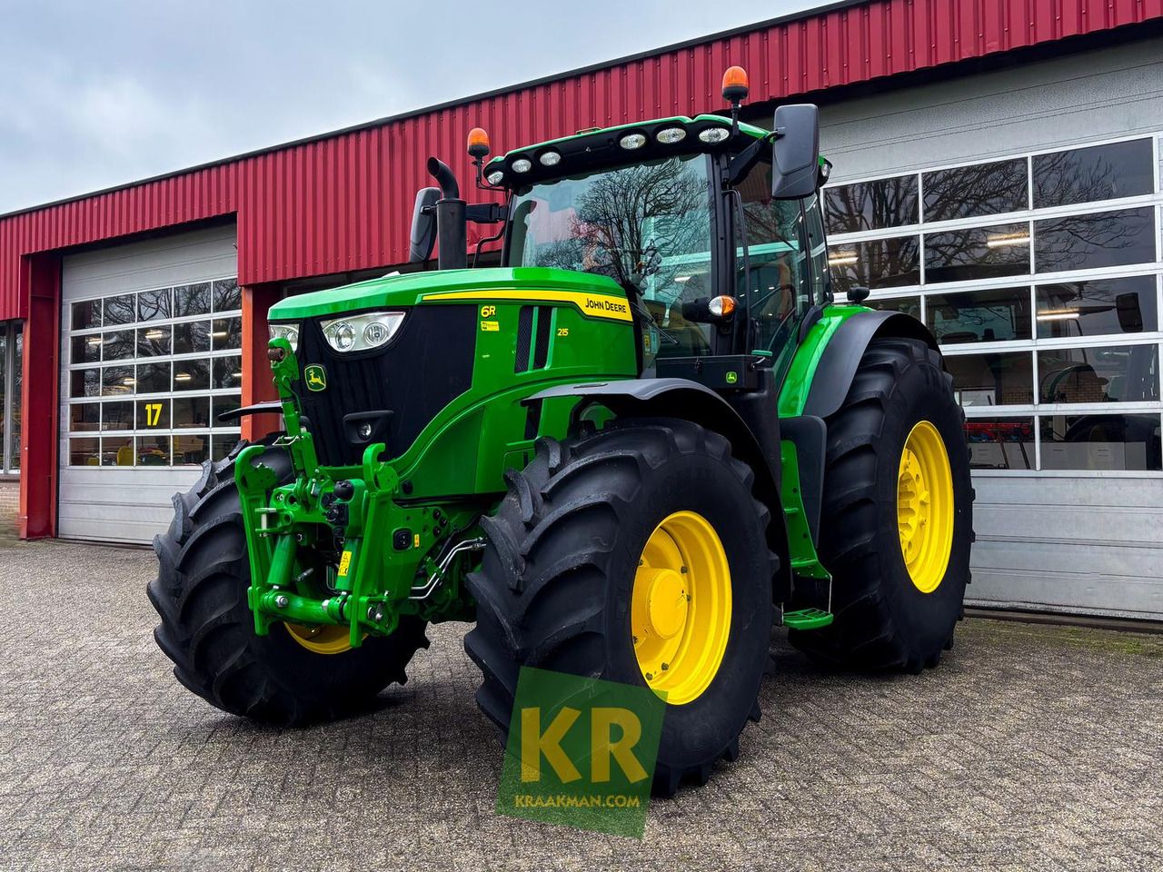 6R 215 John Deere - Traktor: gambar 4 6R 215 John Deere - Traktor: gambar 4