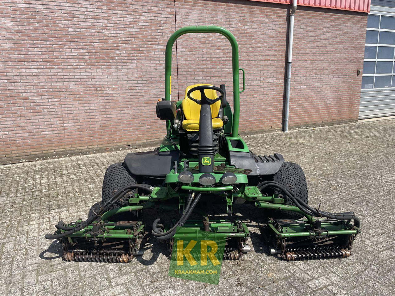 8700A John Deere - Mesin pemotong rumput: gambar 1 8700A John Deere - Mesin pemotong rumput: gambar 1