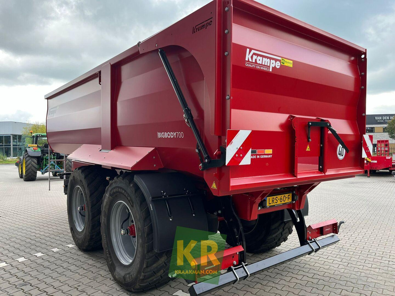 BIG BODY 700 Krampe - Trailer jungkit pertanian/ Tempat sampah: gambar 4 BIG BODY 700 Krampe - Trailer jungkit pertanian/ Tempat sampah: gambar 4