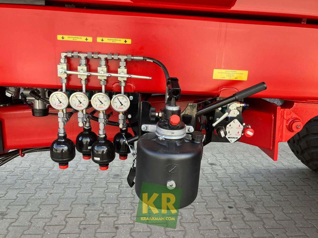 BIG BODY 900 Krampe - Trailer jungkit pertanian/ Tempat sampah: gambar 4 BIG BODY 900 Krampe - Trailer jungkit pertanian/ Tempat sampah: gambar 4