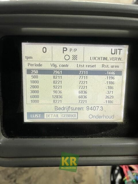 Challenger MT765 - Traktor: gambar 4 Challenger MT765 - Traktor: gambar 4