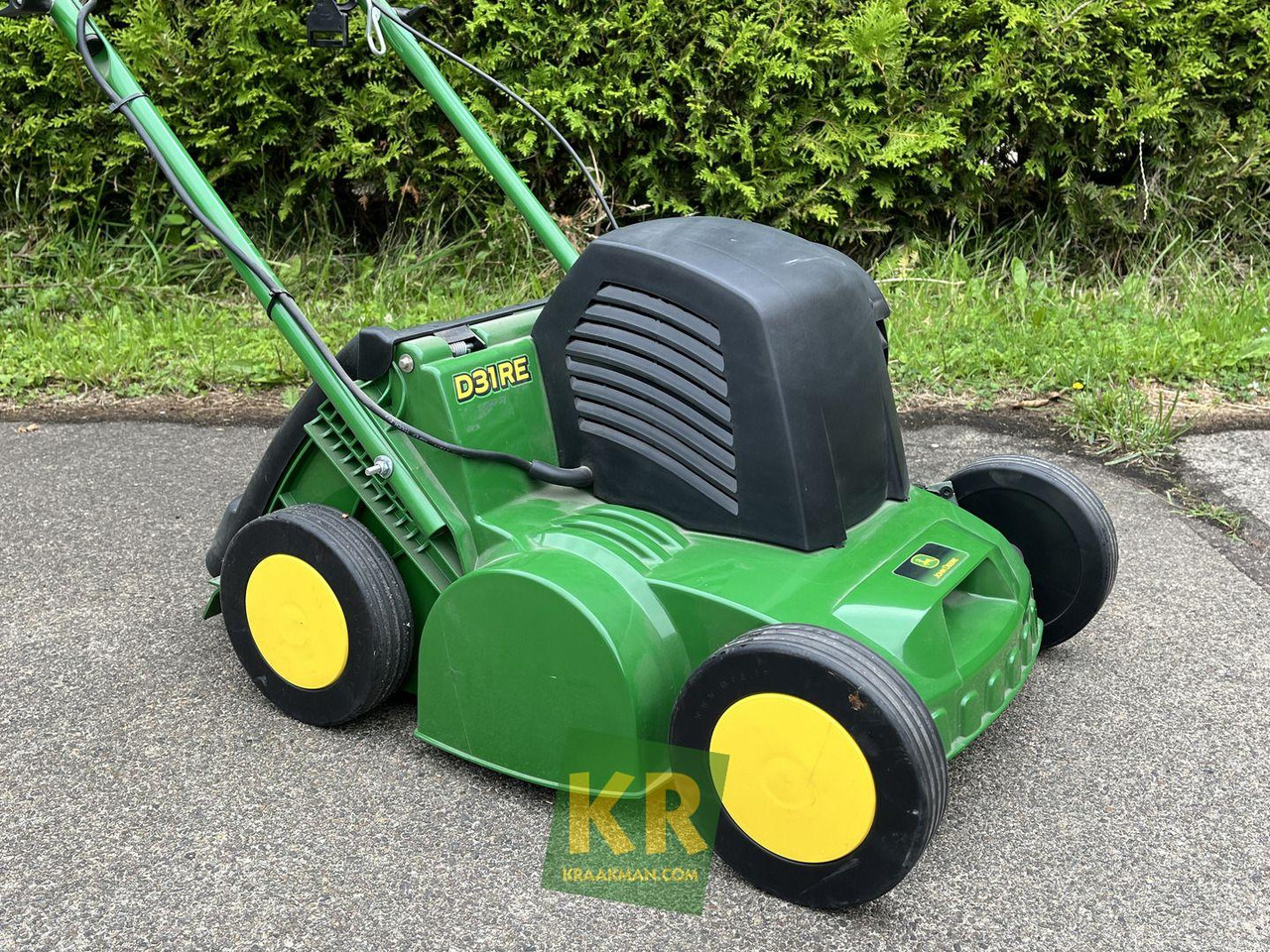 D31R John Deere - Peralatan kebun: gambar 1 D31R John Deere - Peralatan kebun: gambar 1