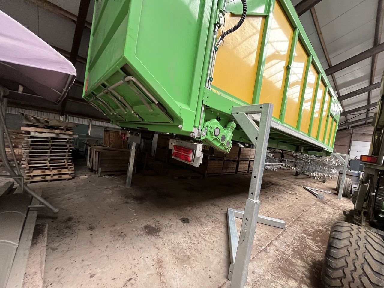 DRAKKAR 8600 Joskin - Trailer jungkit pertanian/ Tempat sampah: gambar 1 DRAKKAR 8600 Joskin - Trailer jungkit pertanian/ Tempat sampah: gambar 1